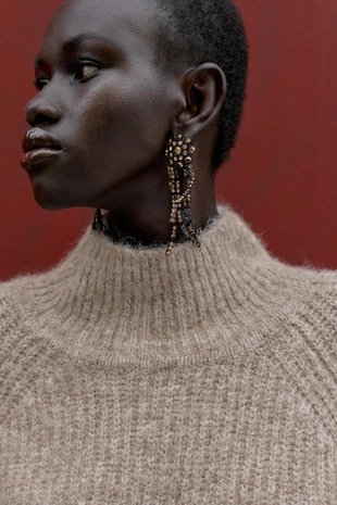 Свитер с широкими рукавами- Заказать в России