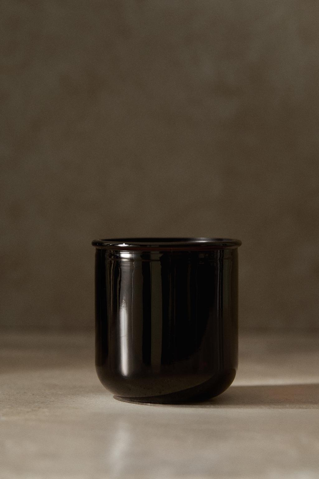 Подставка для зубных щеток из темного стекла