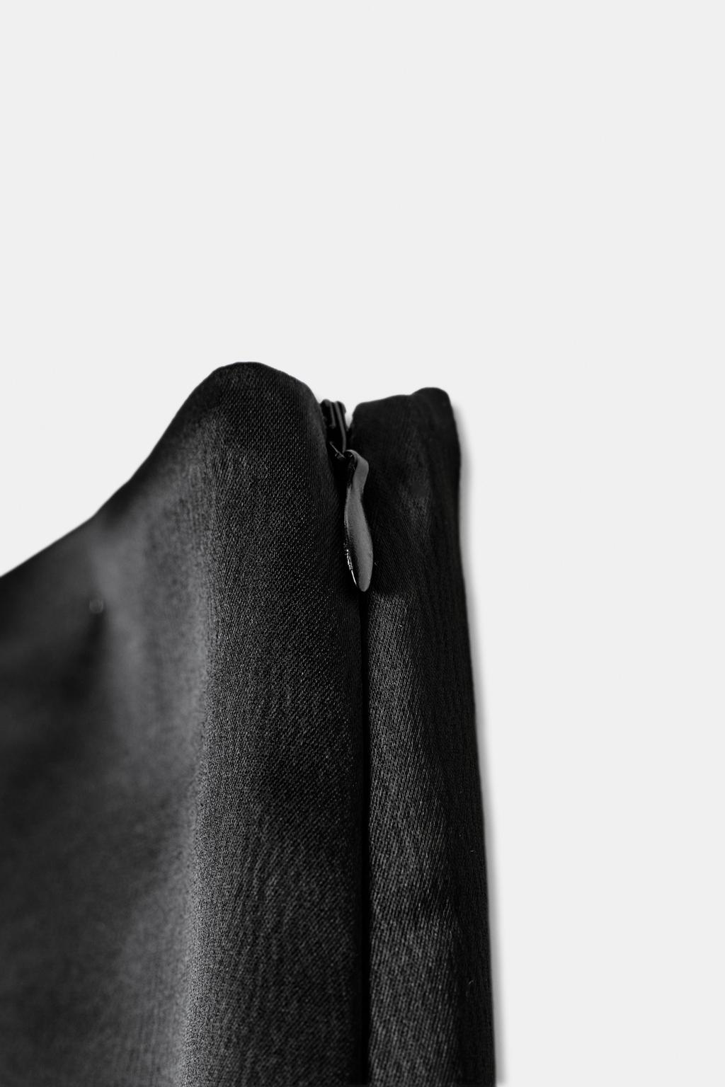 ЮБКА-ШОРТЫ С КРУЖЕВНОЙ ОТДЕЛКОЙ