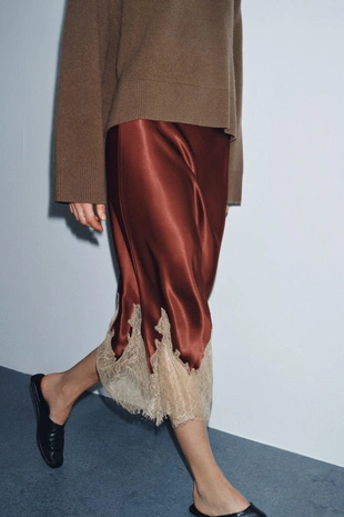 Атласная юбка с контрастным кружевом ZW COLLECTION- Заказать в России