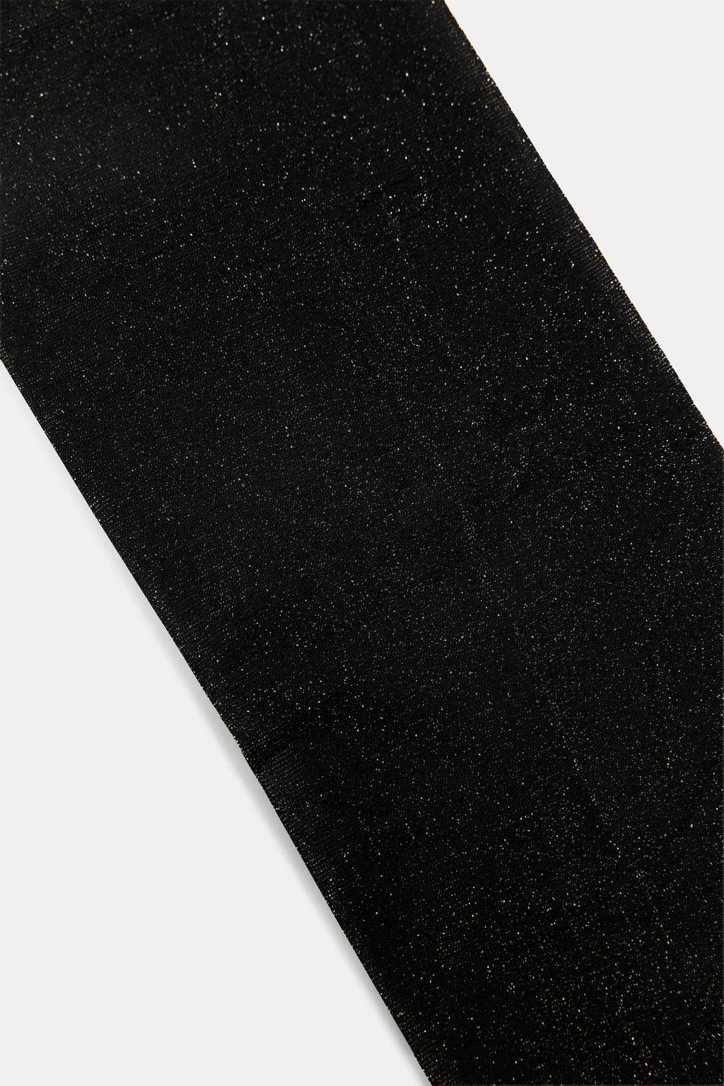 КОЛГОТКИ С БЛЕСТЯЩЕЙ НИТЬЮ