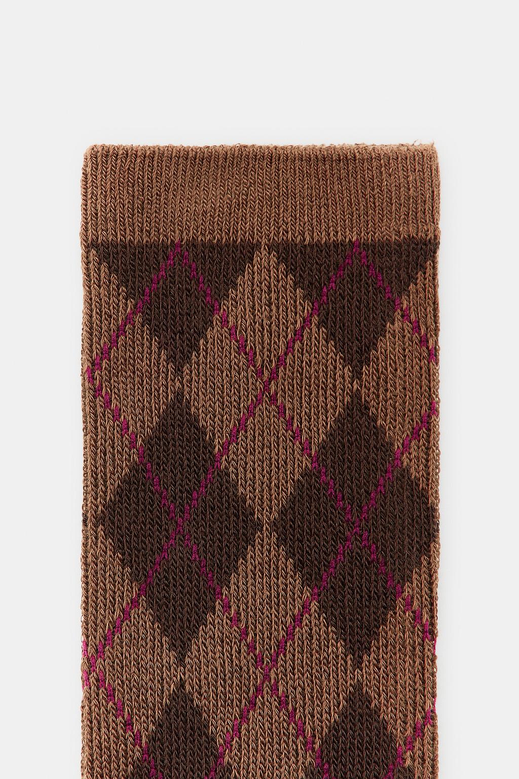 ХЛОПКОВЫЕ НОСКИ В РОМБ