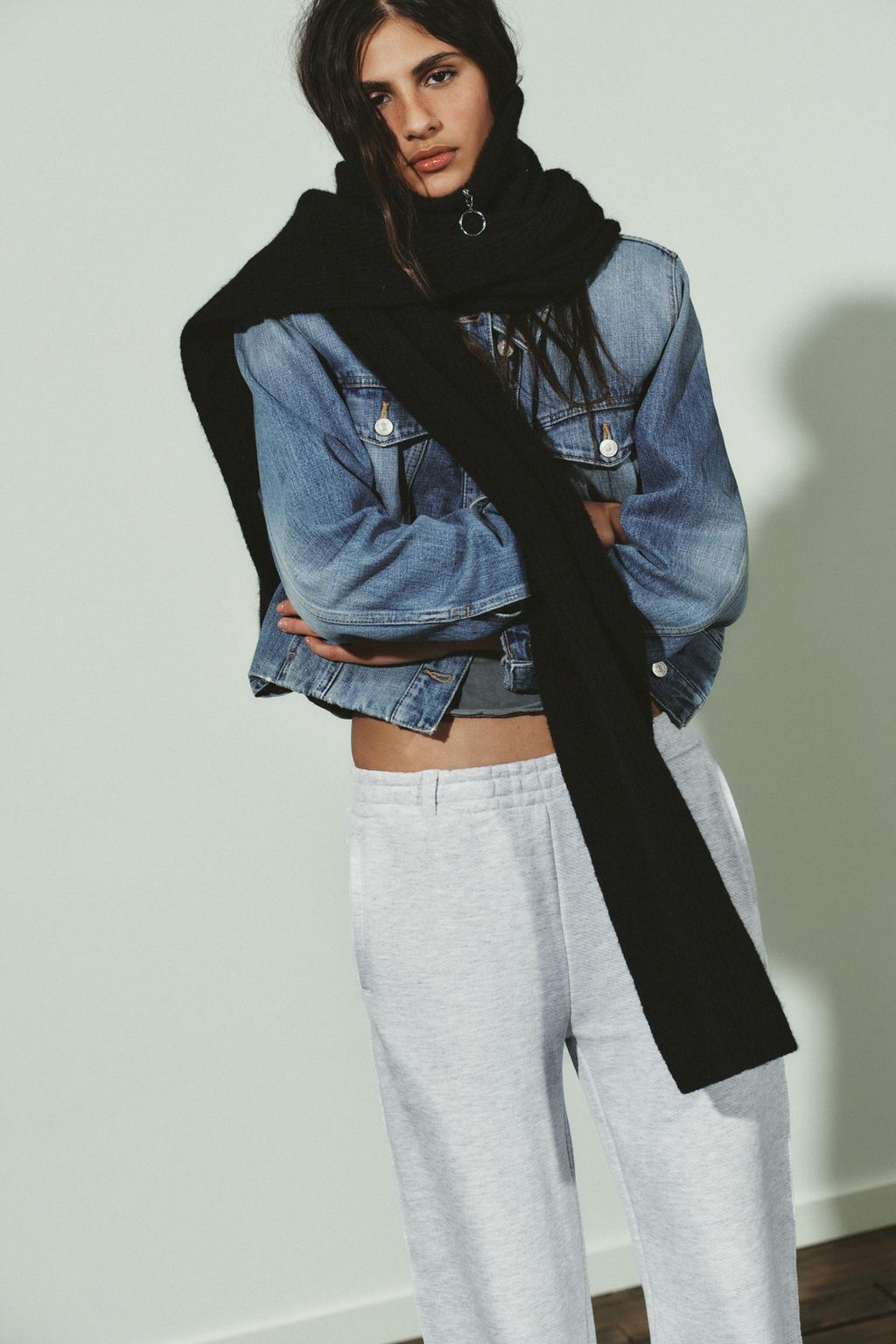 ТРИКОТАЖНЫЙ ШАРФ С ВОРОТНИКОМ-СТОЙКОЙ