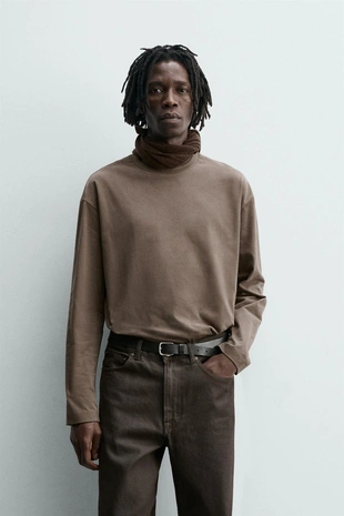 Футболка с длинным рукавом выстиранная- Заказать в России