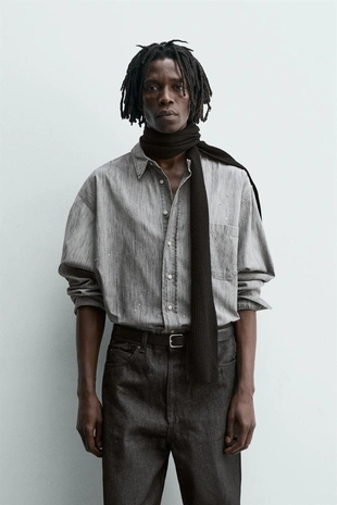 Джинсовая рубашка с эффектом потертости и брызгами- Заказать в России