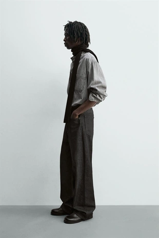 Джинсовая рубашка с эффектом потертости и брызгами- Заказать в России