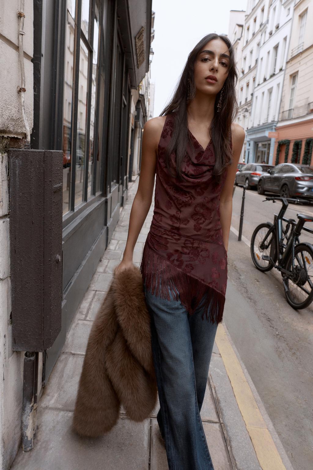 ТОП АСИММЕТРИЧНОГО КРОЯ С БАХРОМОЙ ДЕВОРЕ