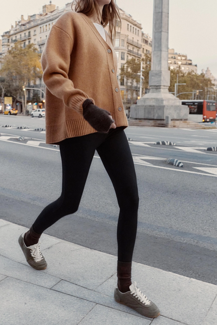 Кардиган из шерсти в оверсайзе