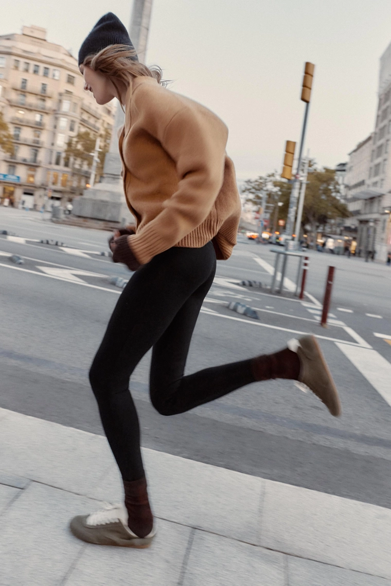 Кардиган из шерсти в оверсайзе