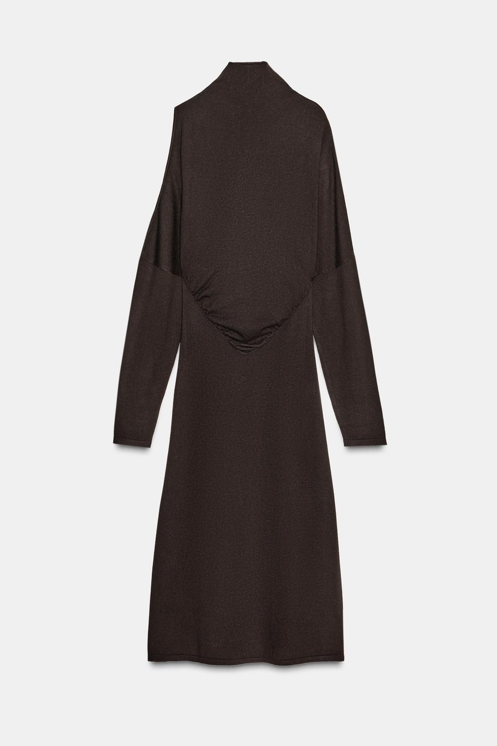 ТРИКОТАЖНОЕ ПЛАТЬЕ МИДИ С ВЫРЕЗАМИ