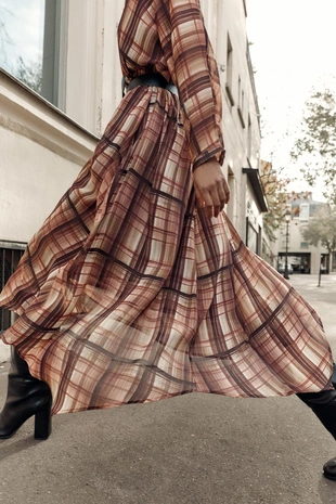 Платье миди в клетку- Заказать в России