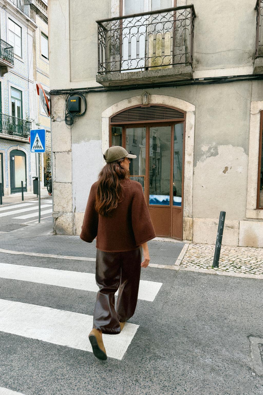 ДЖЕРСИ С ШИРОКИМИ РУКАВАМИ