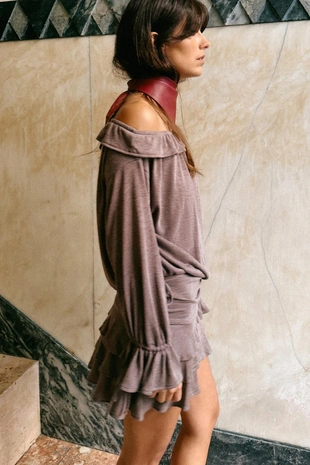 Майка с воланами из мягкой ткани- Заказать в России