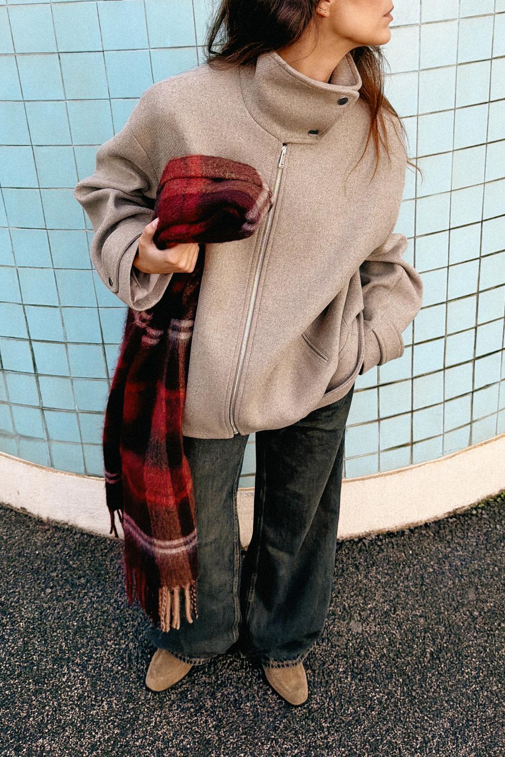 БОМБЕР ИЗ ШЕРСТИ С ВЫСОКИМ ВОРОТНИКОМ