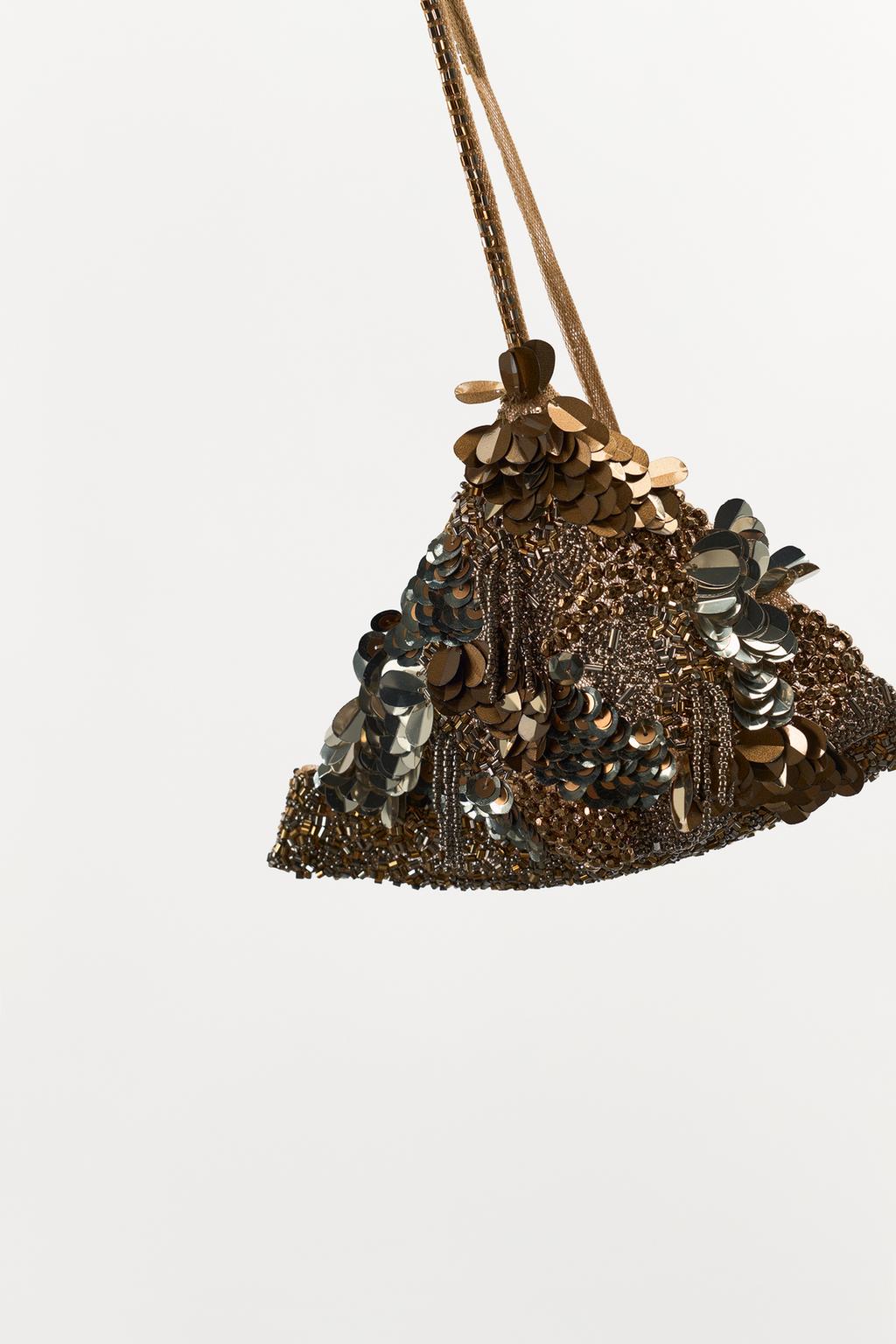 БЮСТГАЛЬТЕР С БУСИНАМИ И ПАЙЕТКАМИ