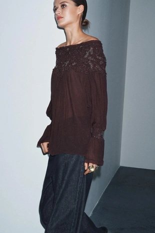 Блуза с вышивкой из ограниченной серии ZW COLLECTION- Заказать в России