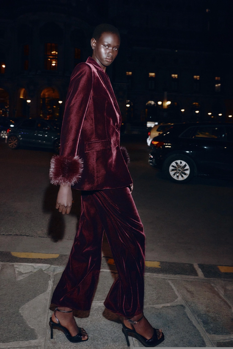 Вельветовые широкие брюки