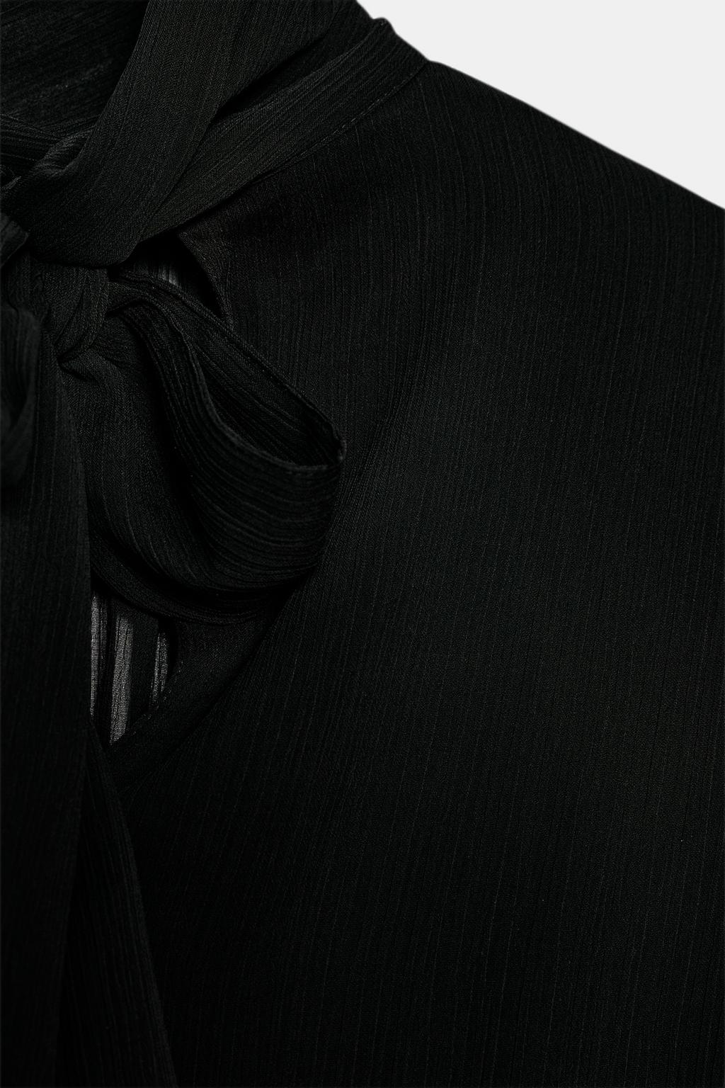 ПОЛУПРОЗРАЧНЫЙ ТОП С ДРАПИРОВАННЫМИ РУКАВАМИ-БАЛЛОНАМИ