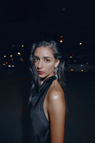 Бархатное платье миди с кружевом- Заказать в России