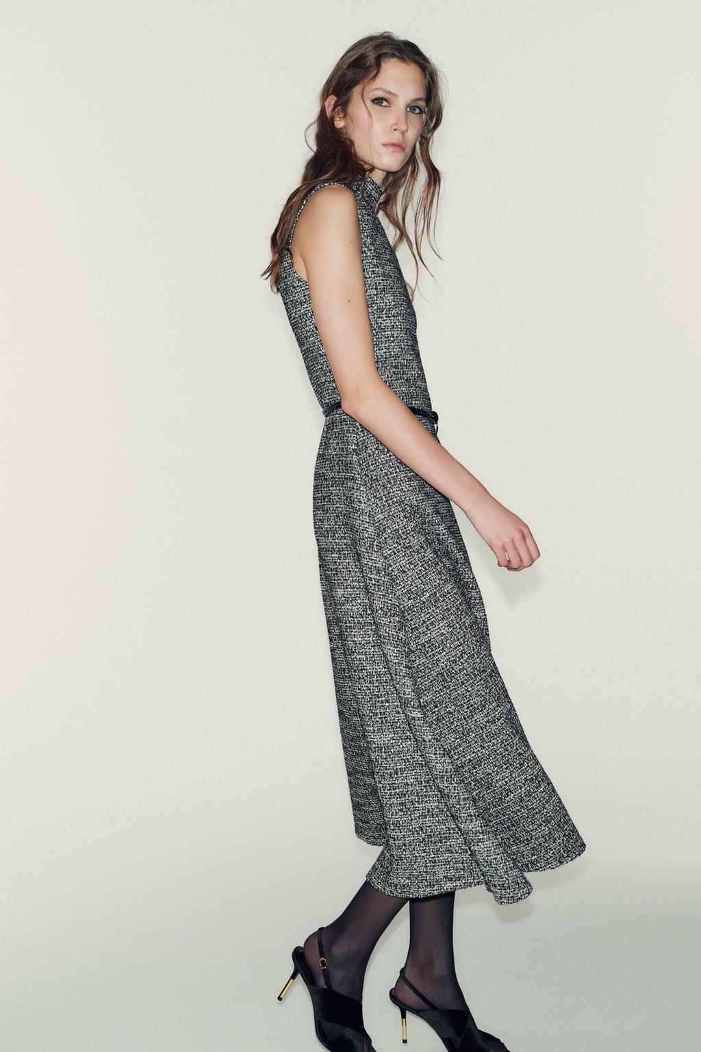 ФАКТУРНОЕ ПЛАТЬЕ С ПОЯСОМ