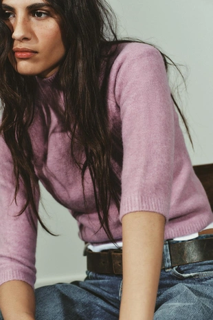 Джемпер из мягкого трикотажа с рукавами три четверти- Заказать в России