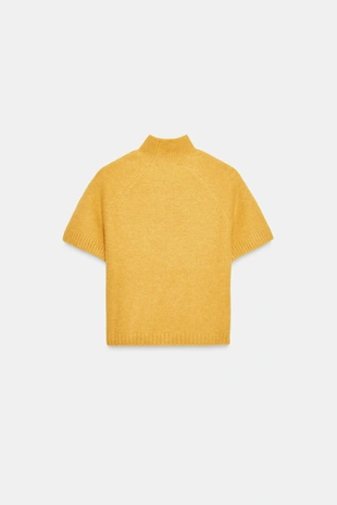 Свитер из мягкого трикотажа с короткими рукавами- Заказать в России