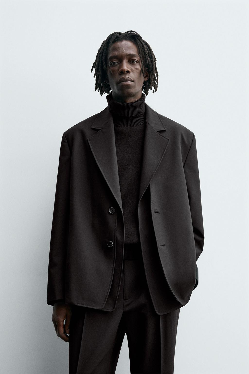 БЛЕЙЗЕР С ОТСТЕГИВАЮЩИМИСЯ ЛАЦКАНАМИ