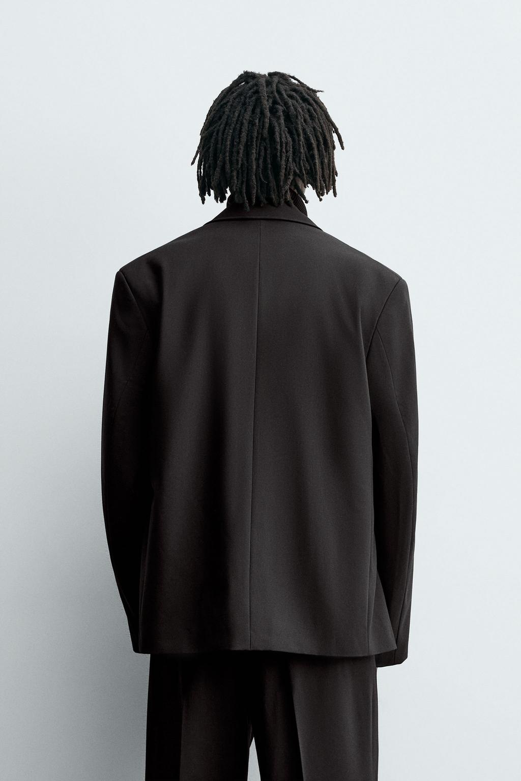 БЛЕЙЗЕР С ОТСТЕГИВАЮЩИМИСЯ ЛАЦКАНАМИ