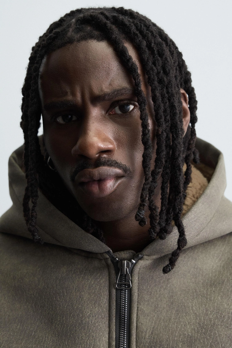 Полусинтетическая куртка с двойной отделкой