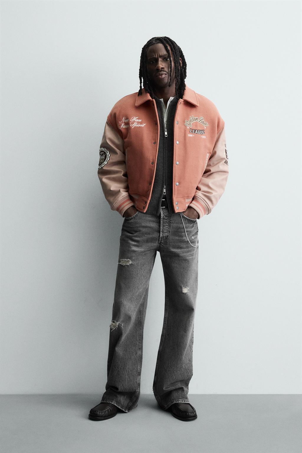 УТЕПЛЕННЫЙ БОМБЕР С НАШИВКАМИ