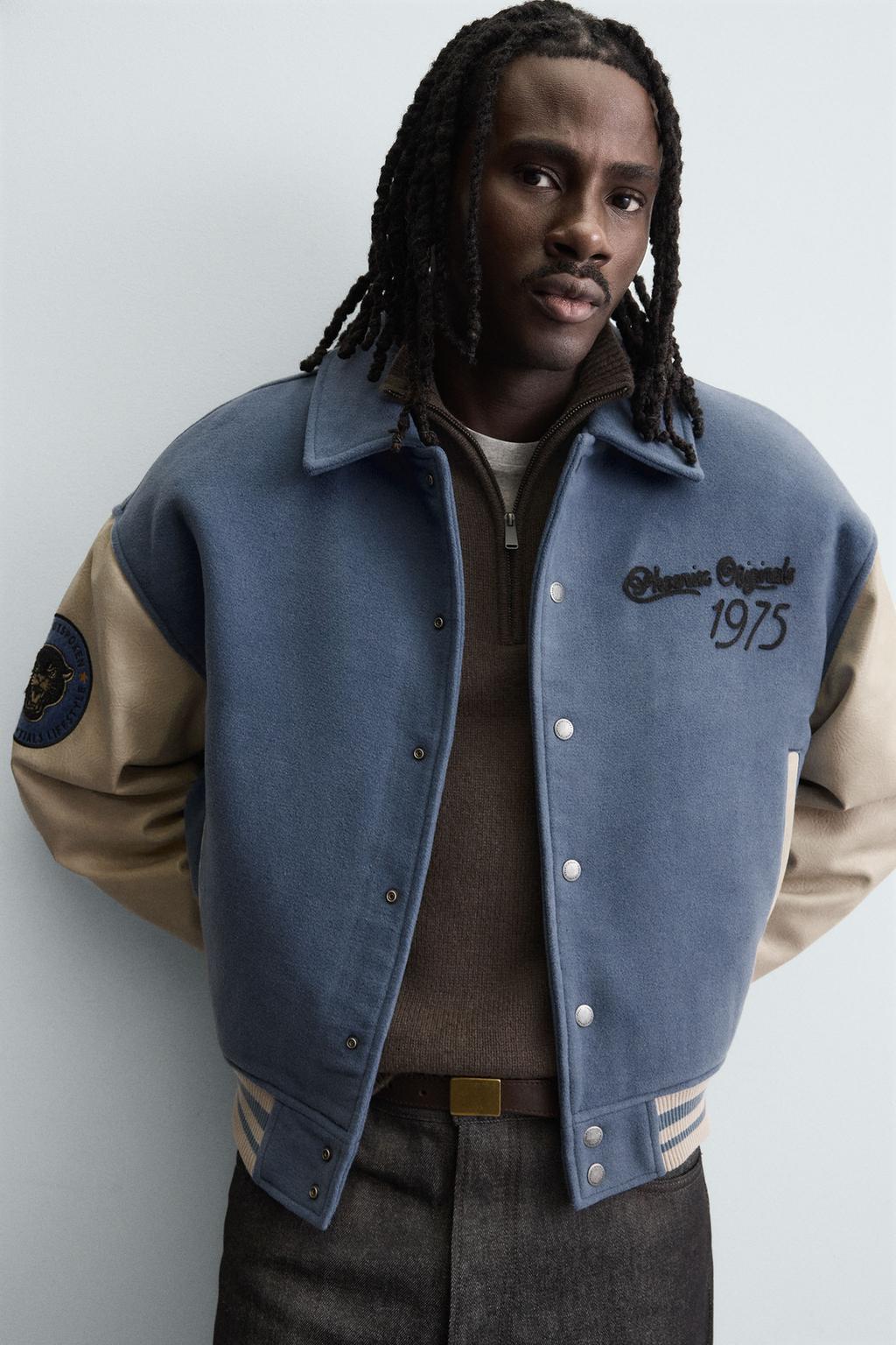 УТЕПЛЕННЫЙ БОМБЕР С НАШИВКАМИ