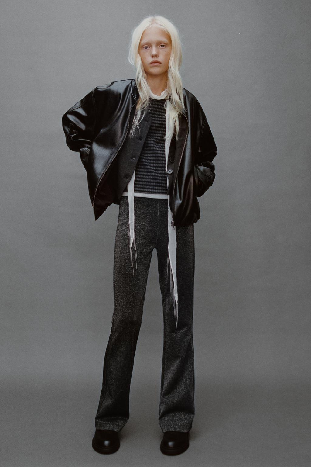 ЛЕГГИНСЫ FLARE С БЛЕСТКАМИ