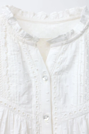 Рубашка в романтическом стиле с вышивкой плюмети- Заказать в России