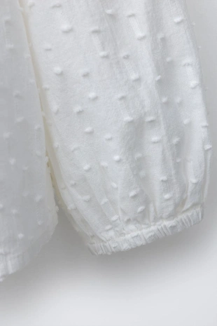 Рубашка в романтическом стиле с вышивкой плюмети- Заказать в России