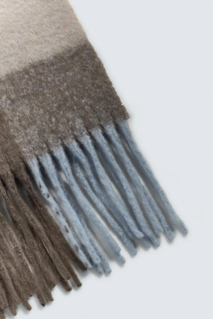 Шарф в клетку с бахромой- Заказать в России