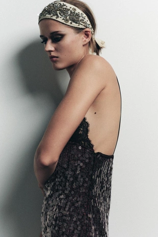 Комбинированное платье миди с пайетками и кружевом- Заказать в России