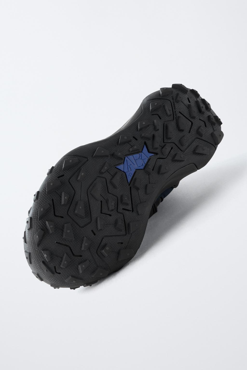 НЕПРОМОКАЕМЫЕ СНЕЖНЫЕ БОТИНКИ