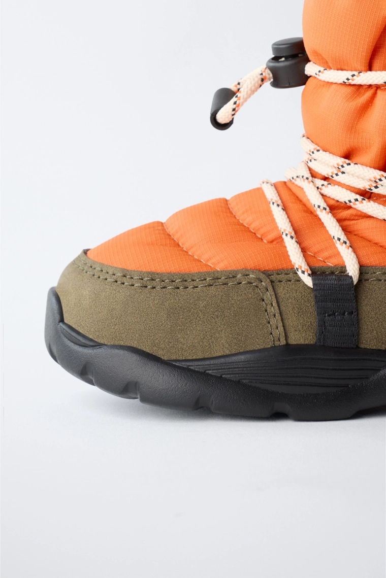 Стеганые водоотталкивающие сапоги для снега