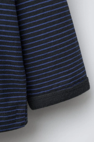 Футболка в полоску с контрастными деталями- Заказать в России