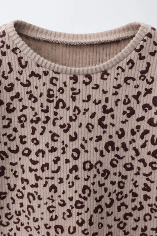 Футболка с принтом SOFT TOUCH- Заказать в России