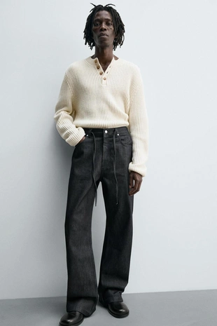 Джинсы RELAXED FLARE FIT- Заказать в России