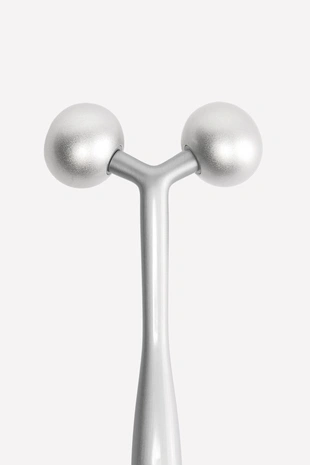 Ролик для лица LUDOVIC DE SAINT SERNIN X ZARA- Заказать в России