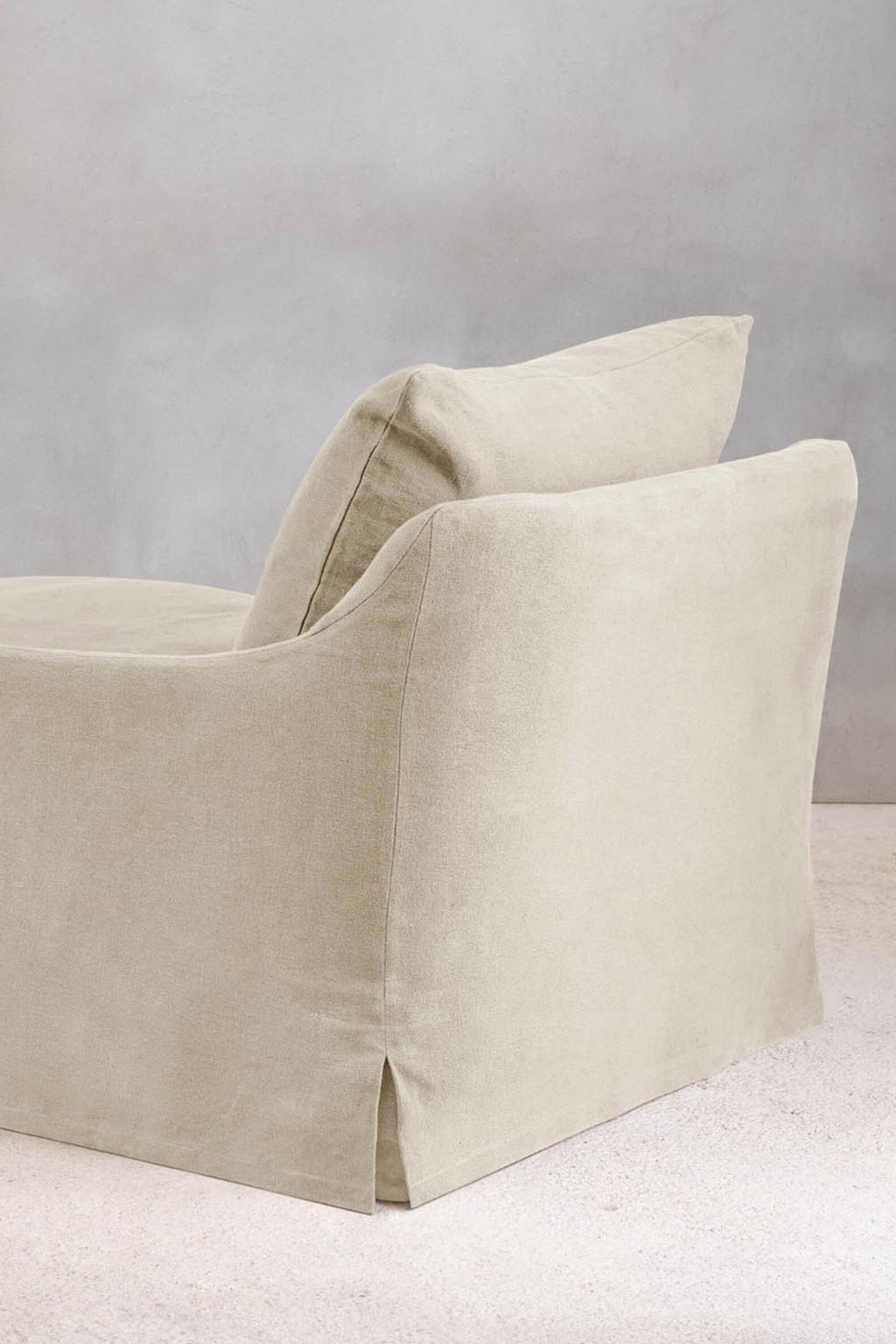 Диван 01 с чехлом из льна