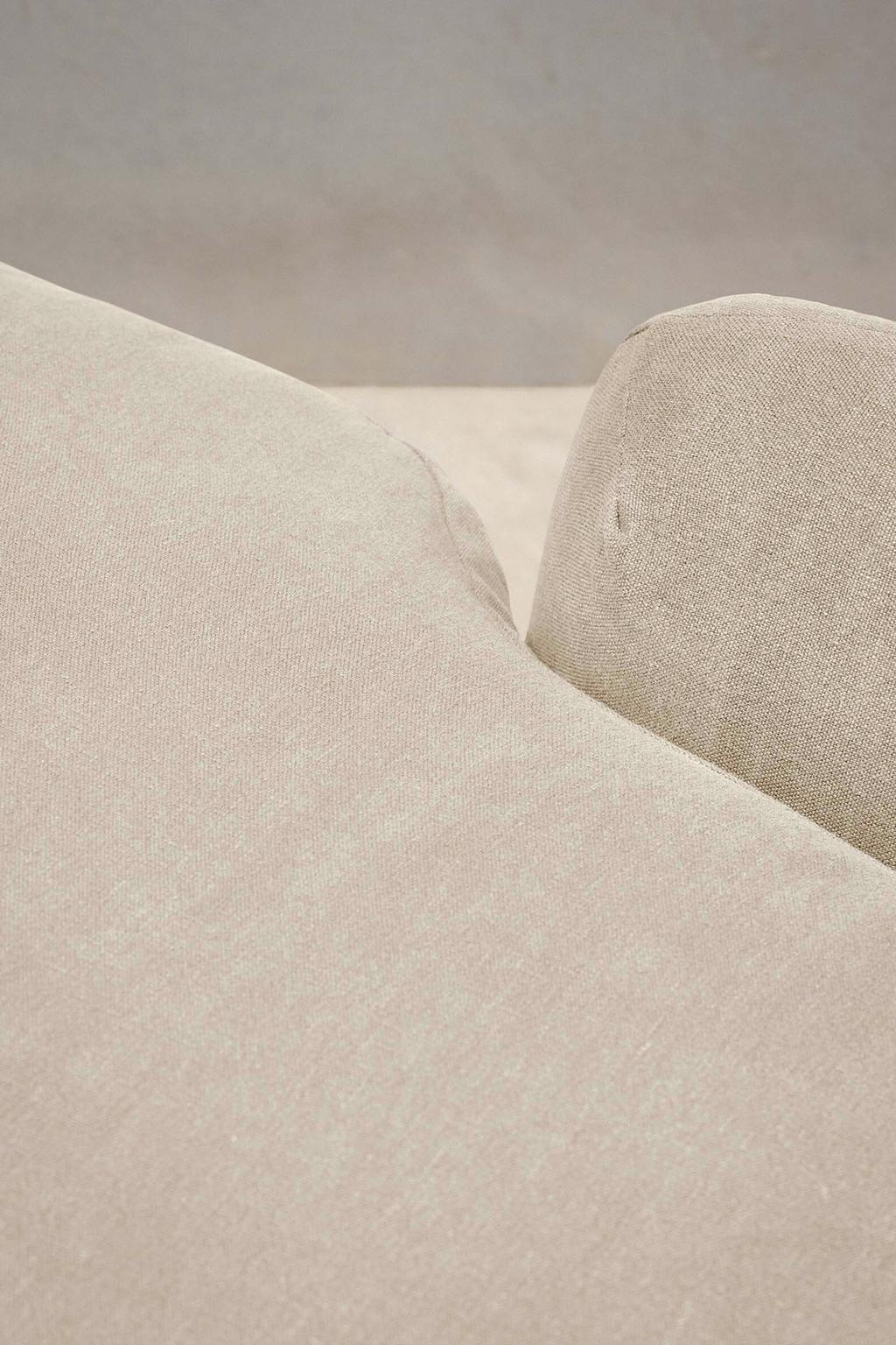 Диван 01 с чехлом из льна