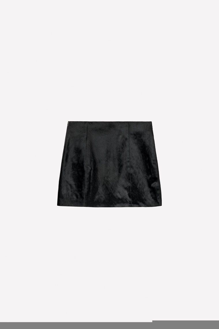 Короткая кожаная юбка с овечьим мехом ludovic de saint sernin x zara