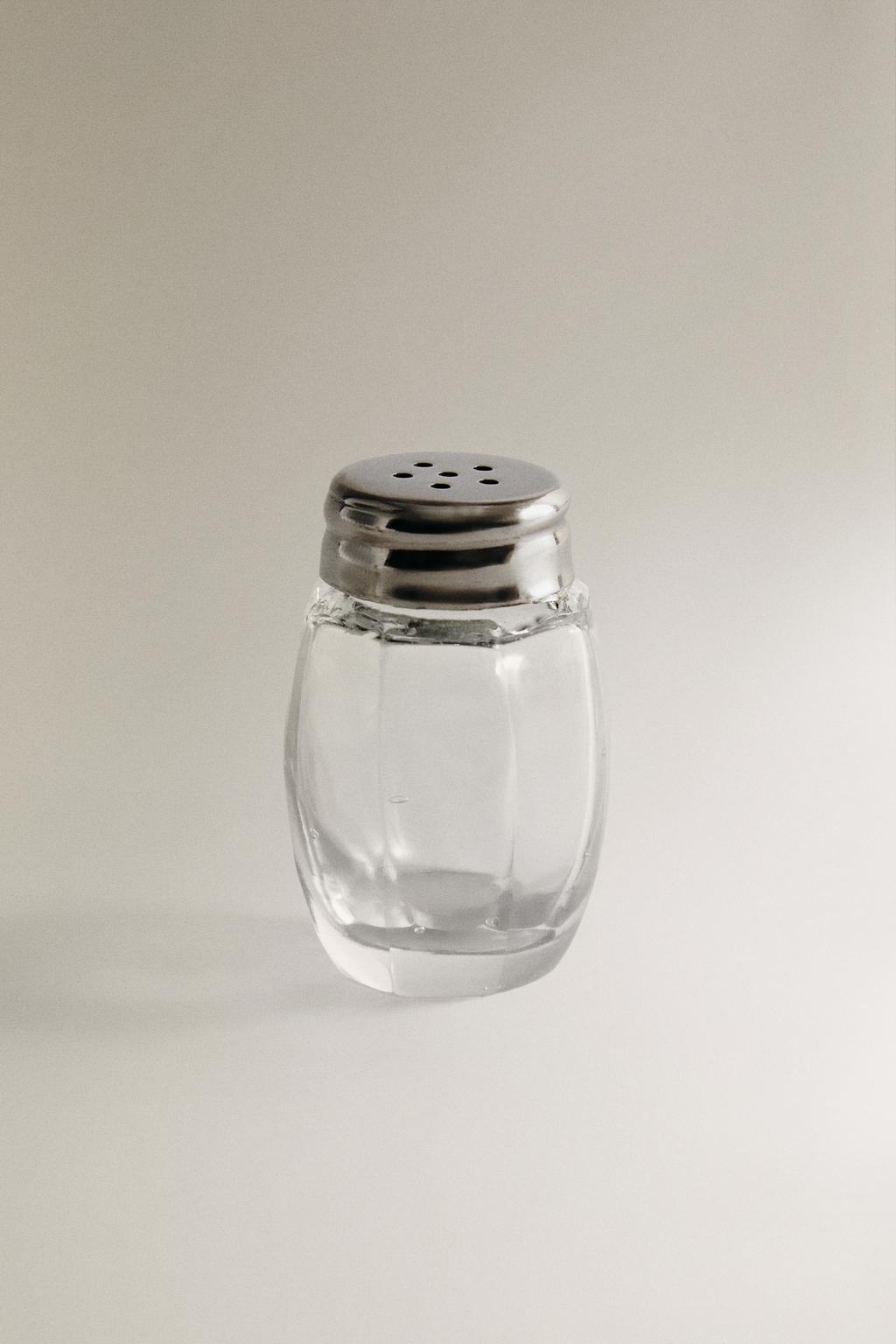 Набор солонка и перечница с подносом