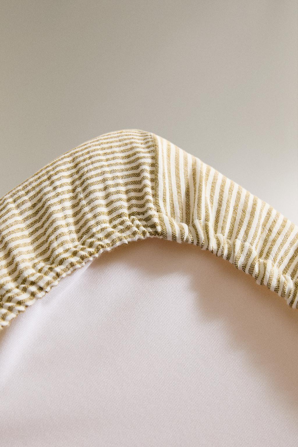 Чехол на матрас для пеленального столика из муслина в полоску