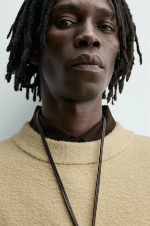 Свитер свободного кроя из рельефной ткани- Заказать в России