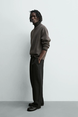 Свитер свободного кроя из рельефной ткани- Заказать в России