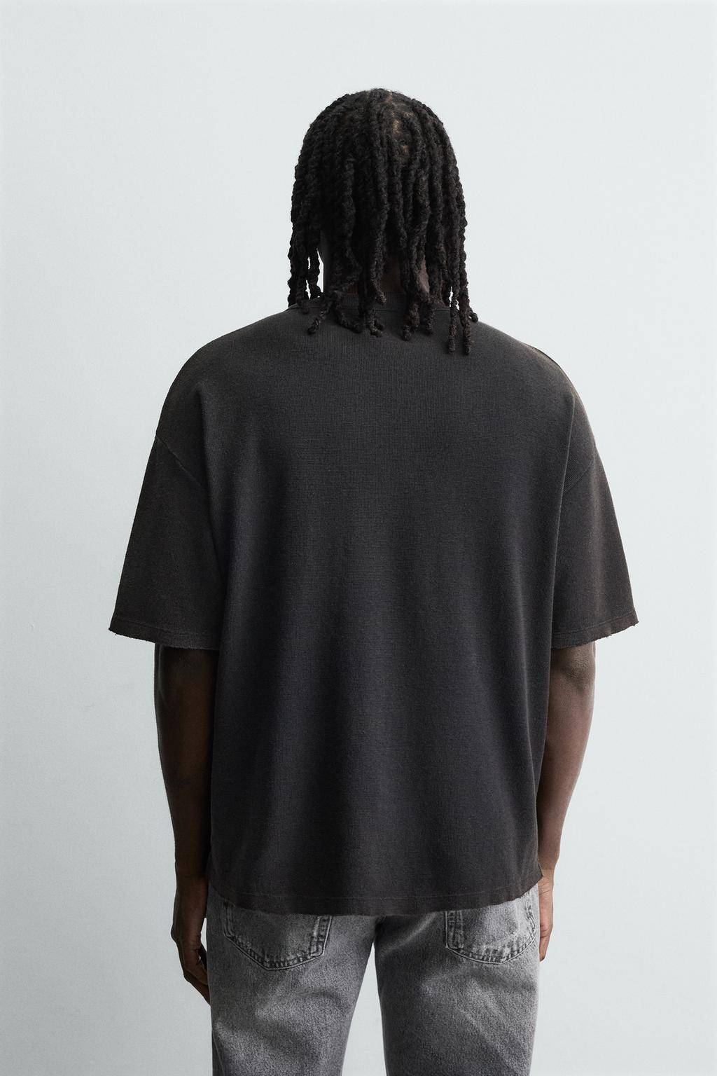 Трикотажная футболка с контрастным принтом